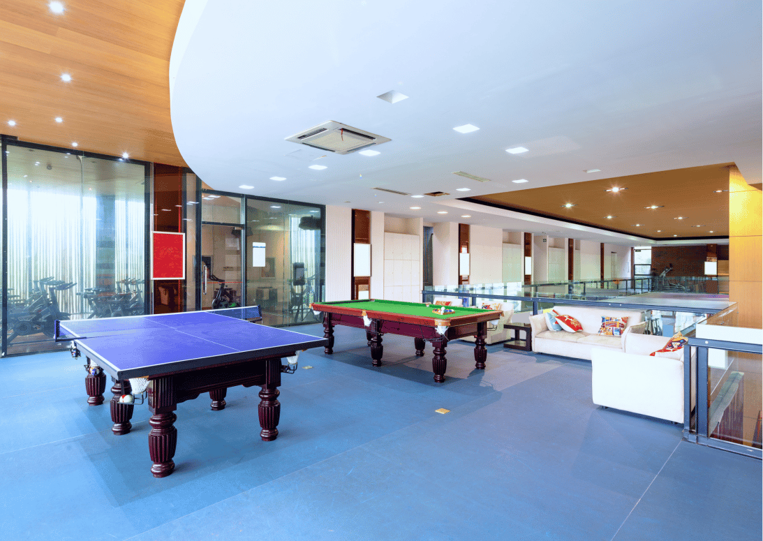 espace détente en entreprise avec billard et ping pong